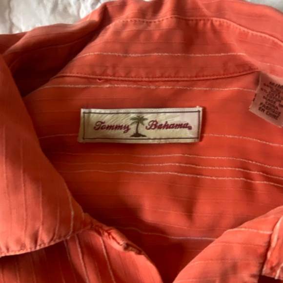 Tommy Bahama 94% Silk Short Sleeve Shirt Orange, Size Medium - Picture 4 of 6